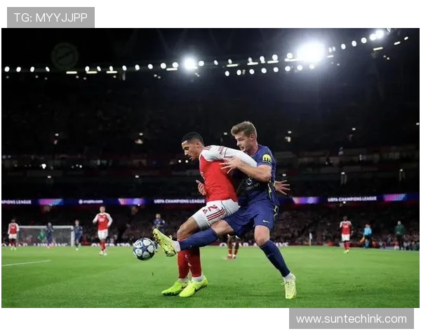 英超转播收入激增超越西甲引发老佛爷强烈不满掀起新一轮争议风潮